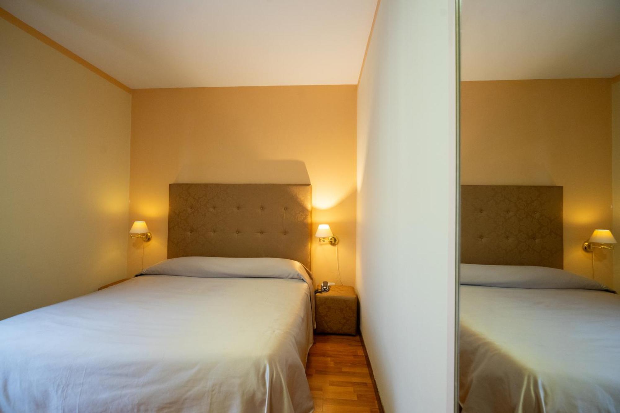 Hotel Bernardino Lucca Esterno foto