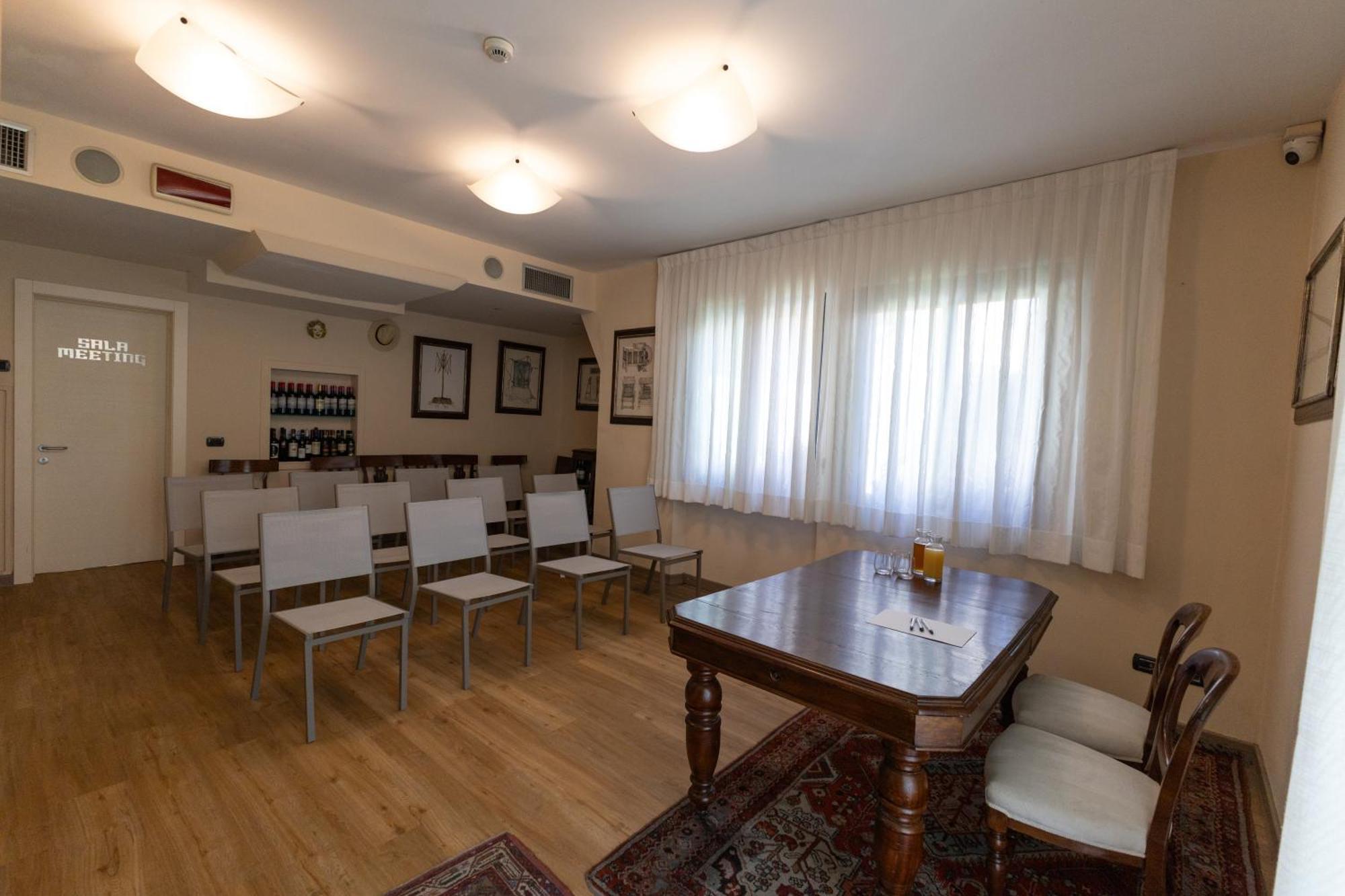 Hotel Bernardino Lucca Esterno foto
